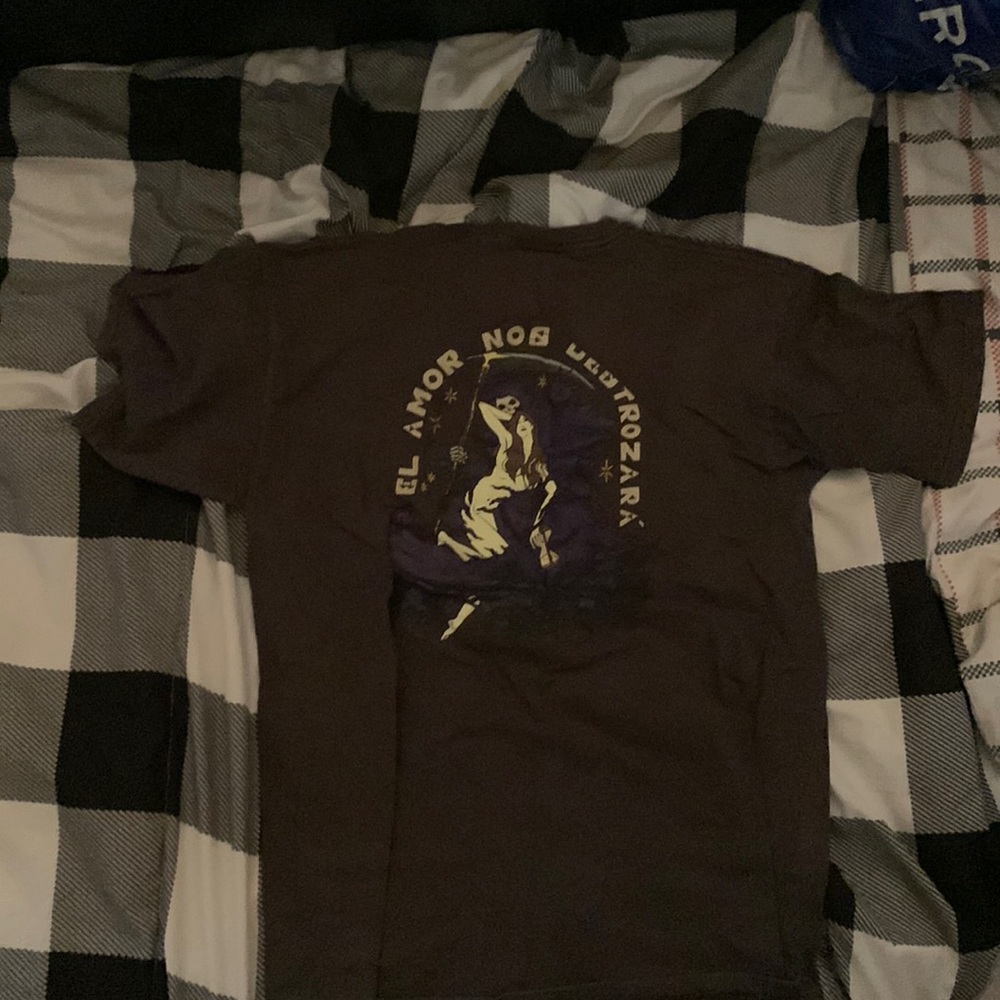 Tee